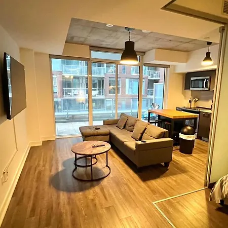 Exquisite One Bedroom Condo